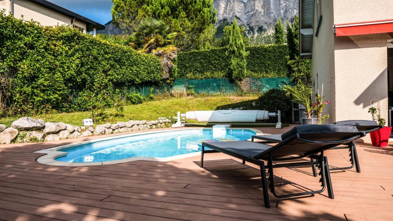 La Galante Villa Мелон Екстериор снимка